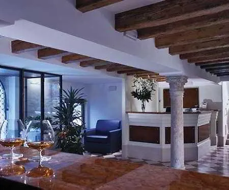 Hotel Giudecca 3*