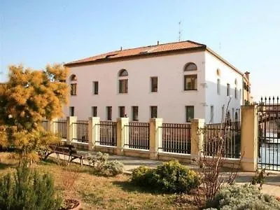 Giudecca 3*