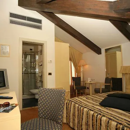 Giudecca Hotel