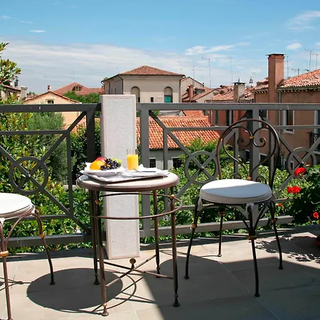 Giudecca Hotel 3*