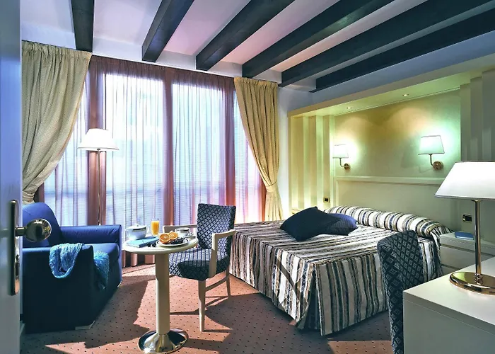Hotel Giudecca 3*