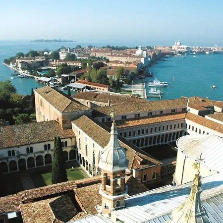 Giudecca Hotel 3*