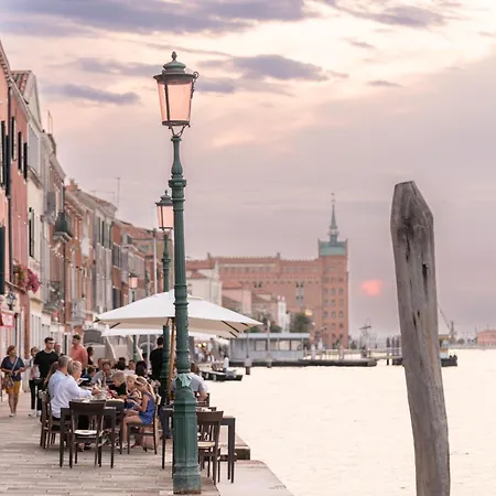 Giudecca 3*