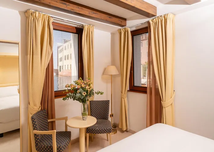Отель Giudecca 3*